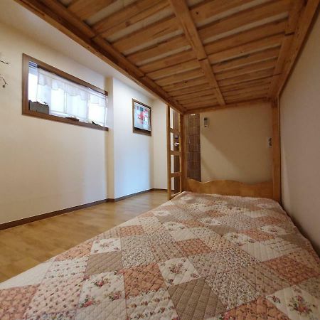 Eunhaengro 86.2 Hotell Jeonju Eksteriør bilde